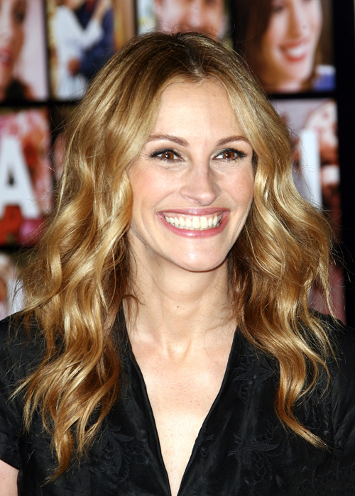 julia roberts red carpet dresses. down a pink and red carpet